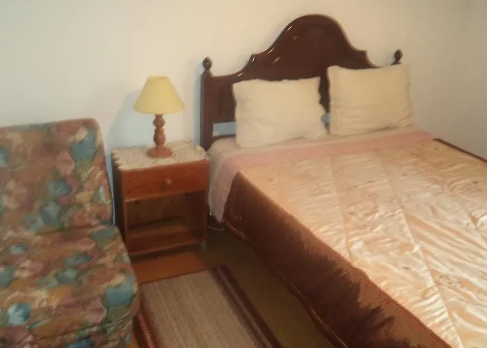 ゲストハウス Casa Romao 3*